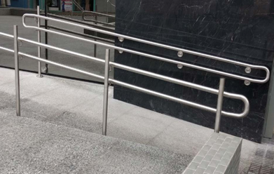 Instalação de Corrimão Duplo Rampa Campo Limpo Paulista - Corrimão Inox para Rampa